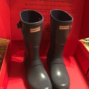 Short hunter grey boots (worn about three times)